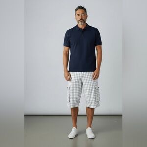 Levis White Label Cargo Utility Shorts Plaid Cotton Mens size 33 Preowned EUC